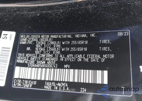 2024 Toyota Grand Highlander Xle from USA, damaged, VIN 5TDAAAB56RS008243